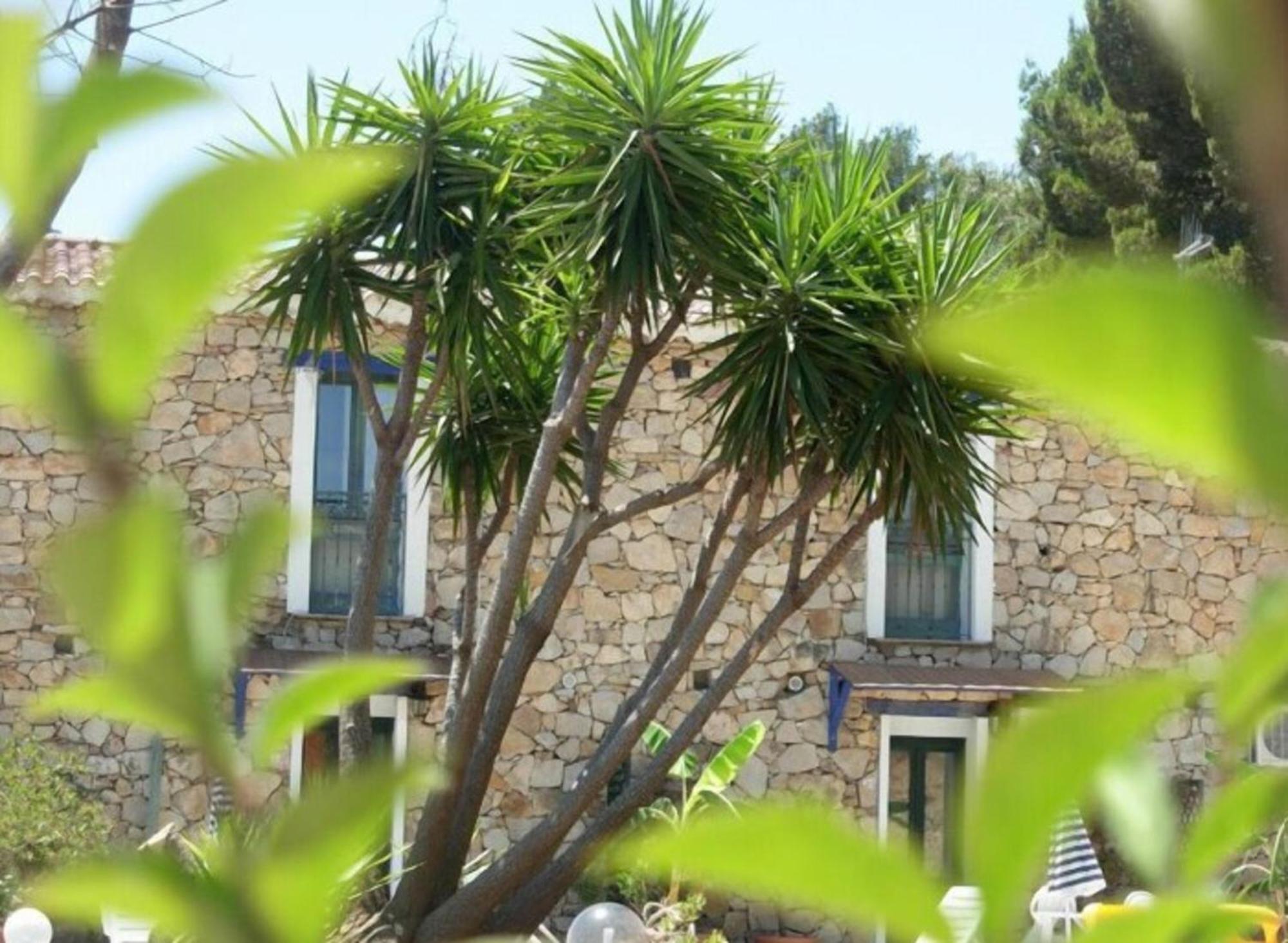 Villa El Minero Bed&Breakfast Gonnesa Exterior foto